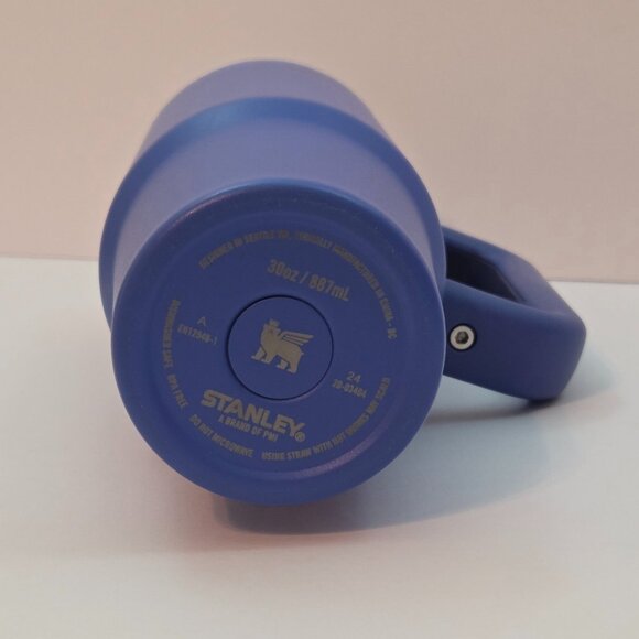 Stanley 30 oz Quencher H2.0 FlowState Tumbler – Iris / Deep Blue Color - Picture 5 of 5